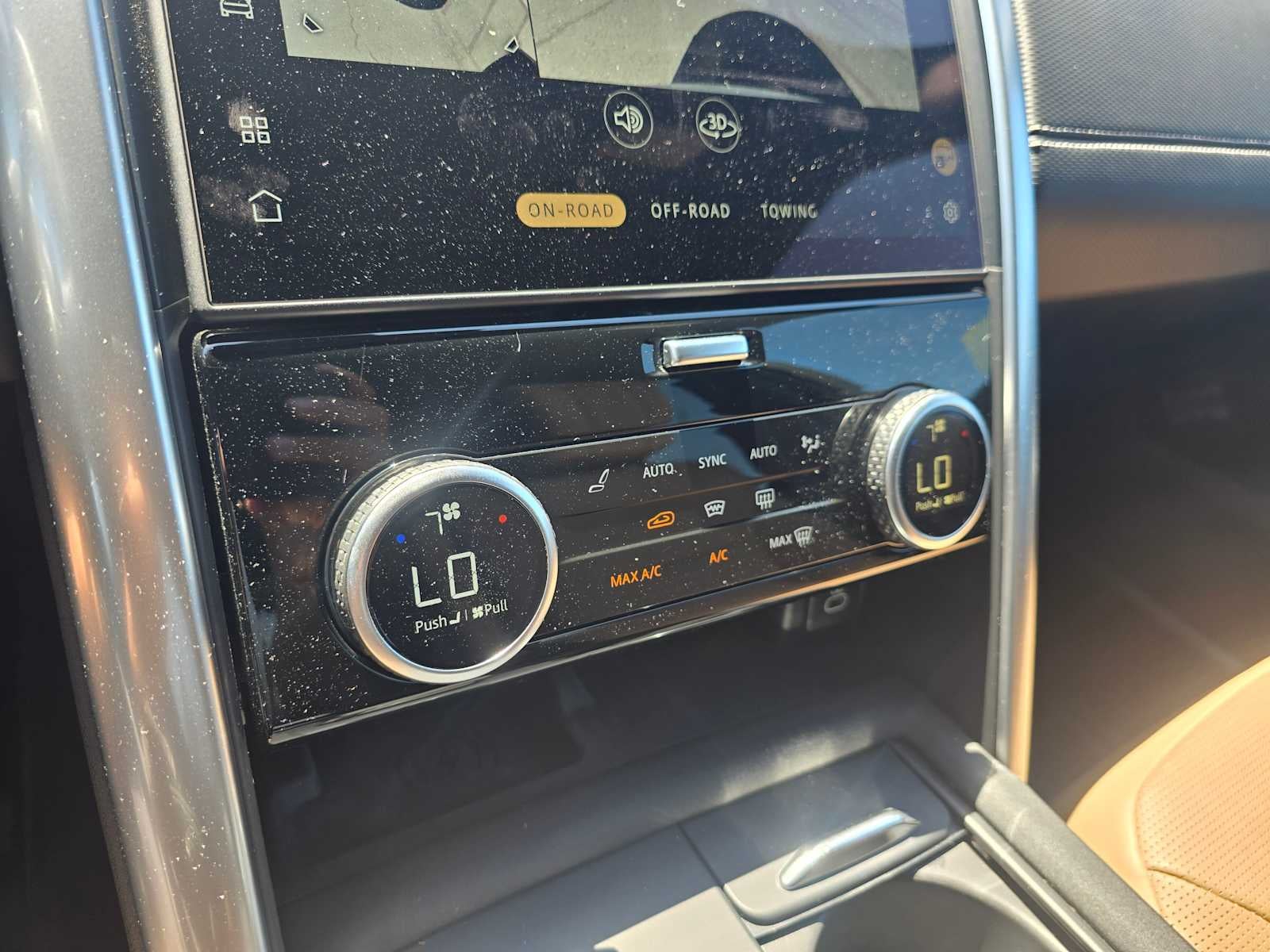 2025 Land Rover Discovery Dynamic SE