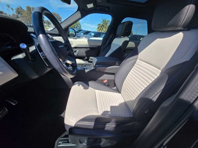 2023 Land Rover Discovery S R-Dynamic