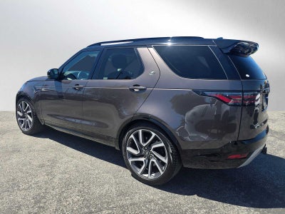 2025 Land Rover Discovery Metropolitan Edition