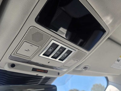 2025 Land Rover Discovery Metropolitan Edition