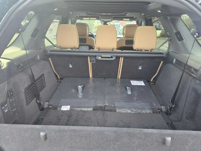 2026 Land Rover Discovery Gemini Edition