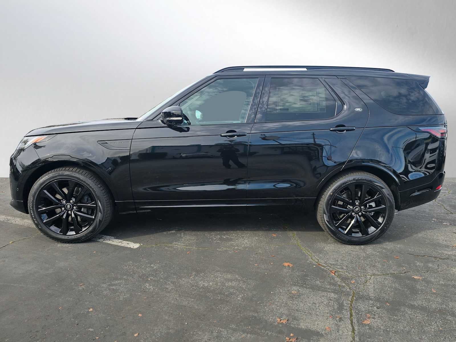 2026 Land Rover Discovery Gemini Edition