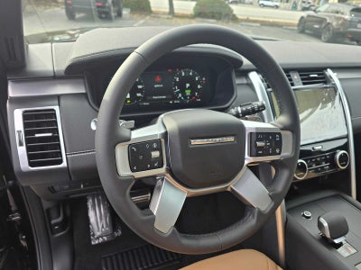 2026 Land Rover Discovery Gemini Edition