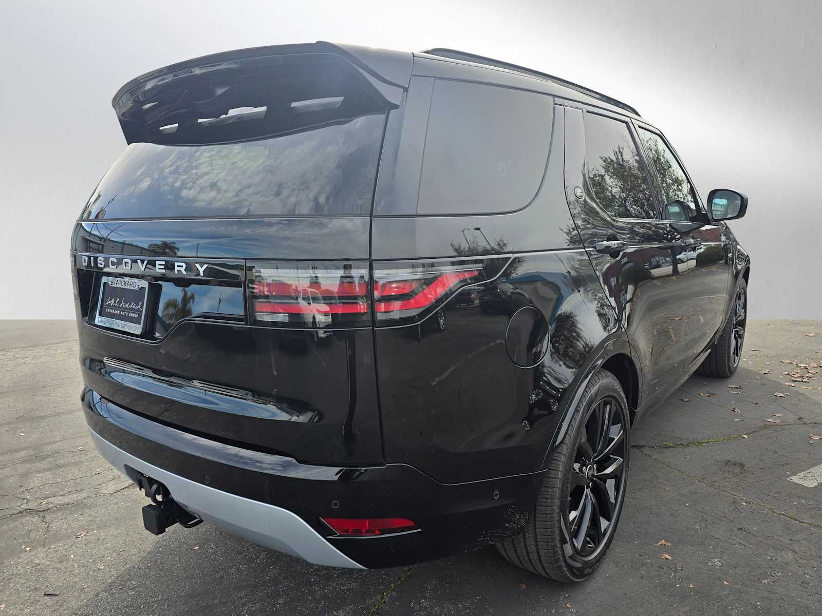 2026 Land Rover Discovery Gemini Edition