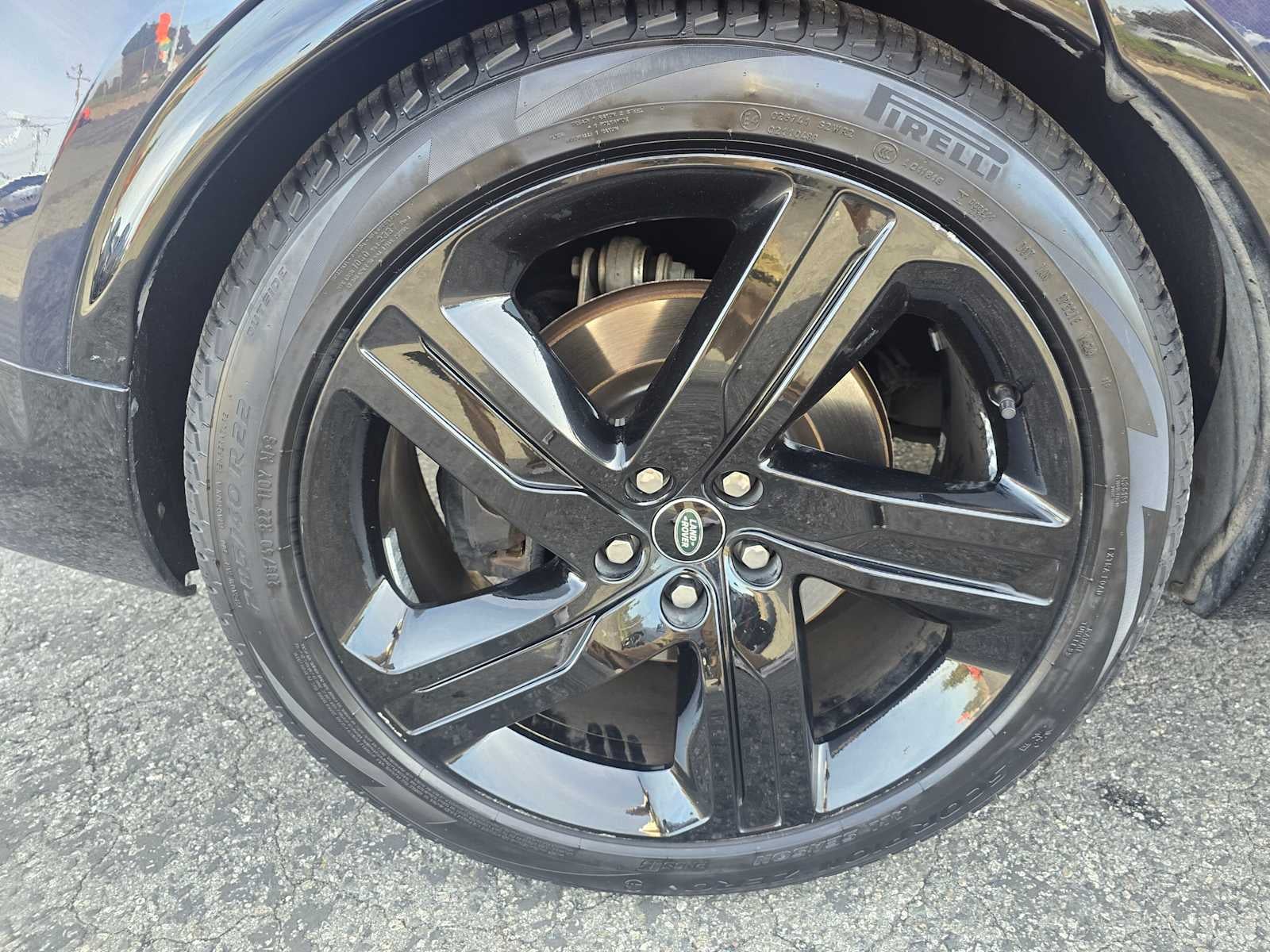 2023 Land Rover Discovery Metropolitan Edition