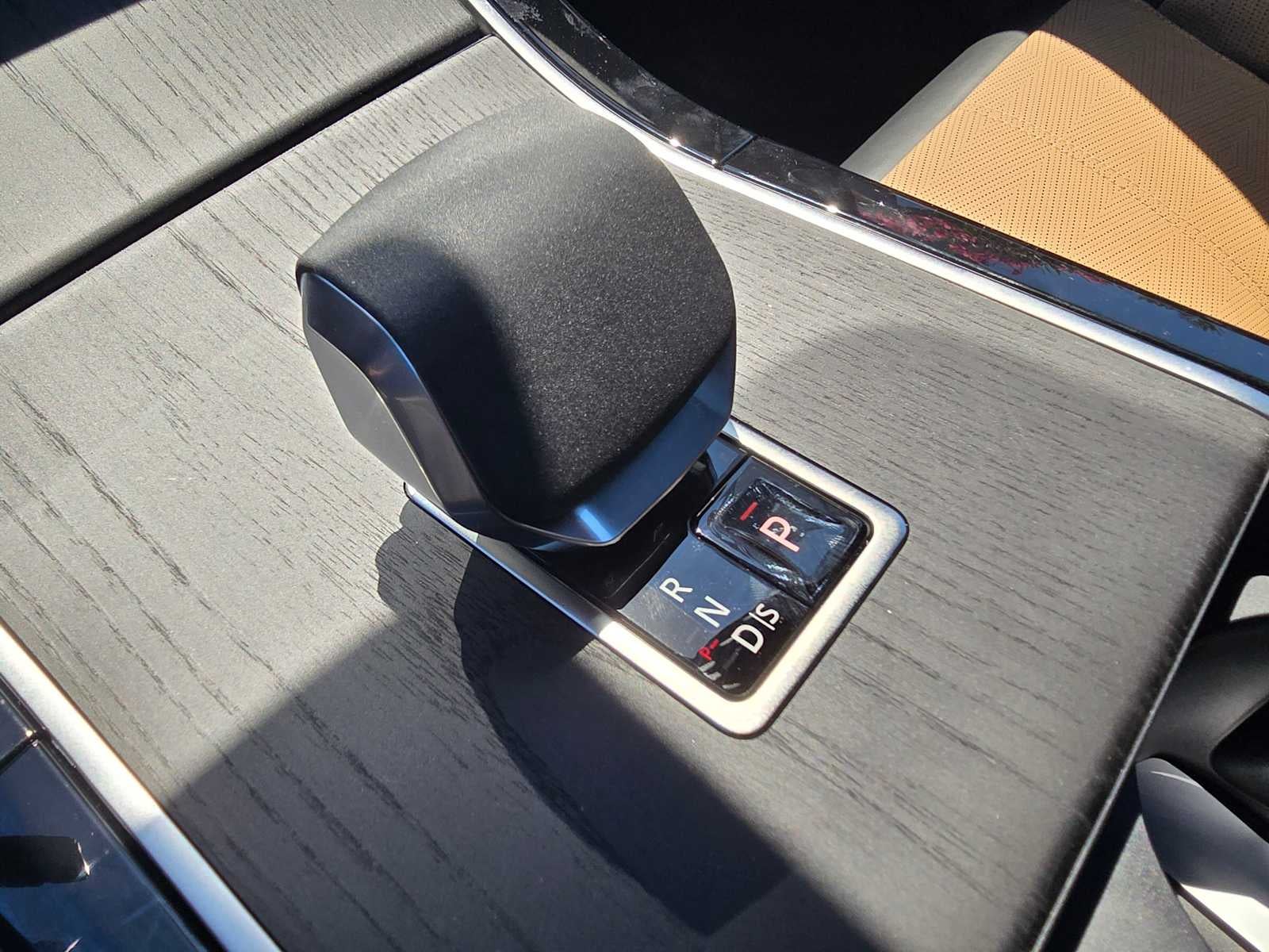 2026 Land Rover Range Rover Velar Autobiography