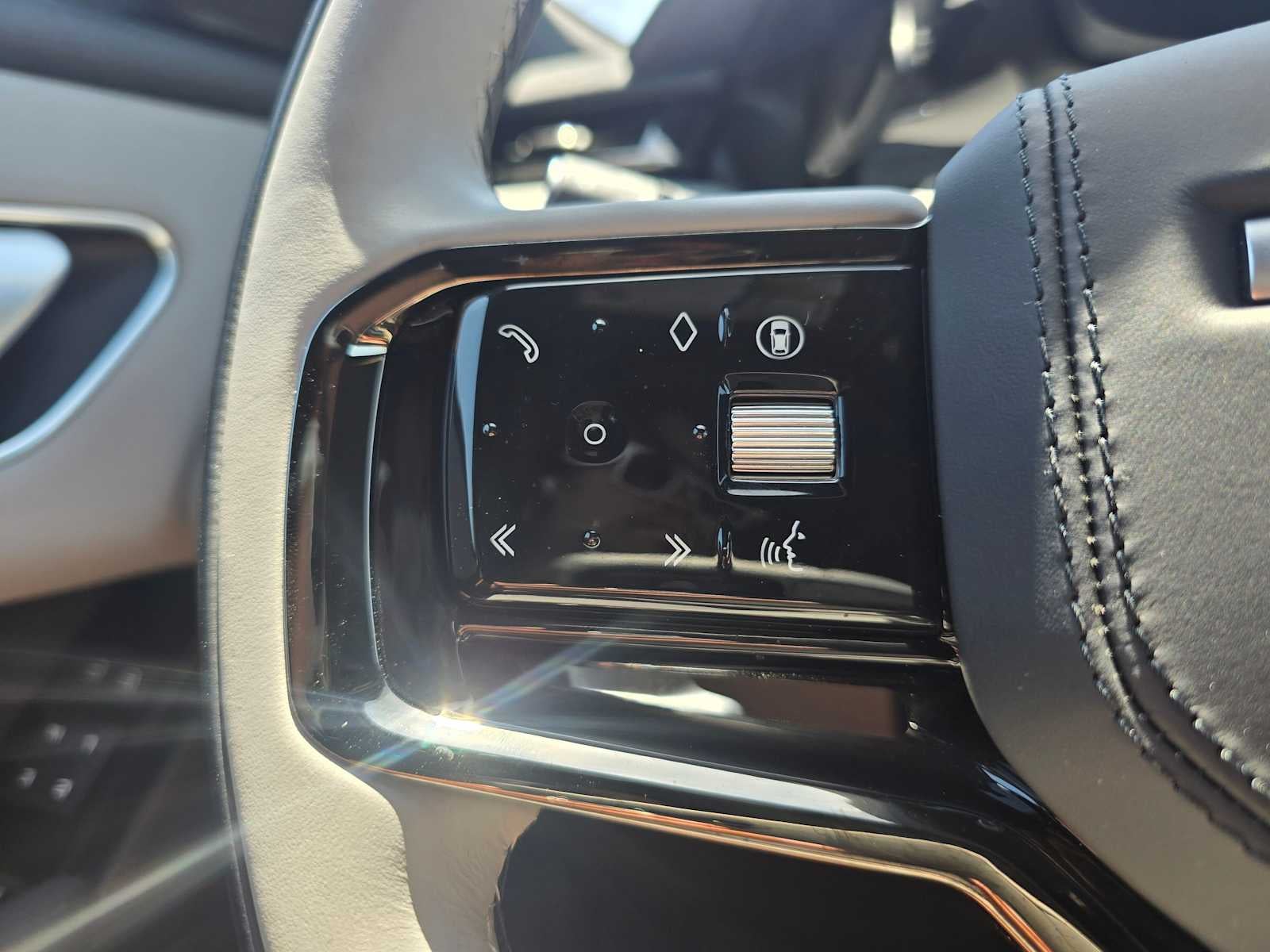 2026 Land Rover Range Rover Velar S