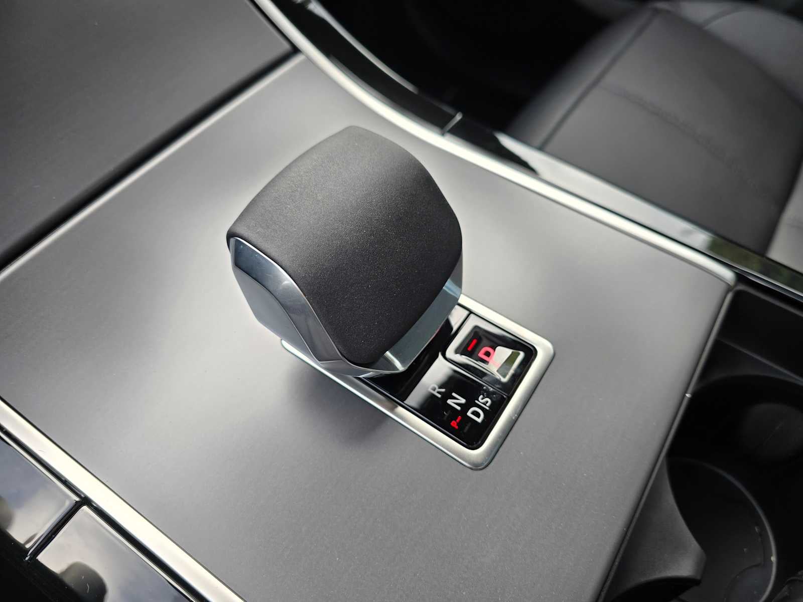 2026 Land Rover Range Rover Velar S