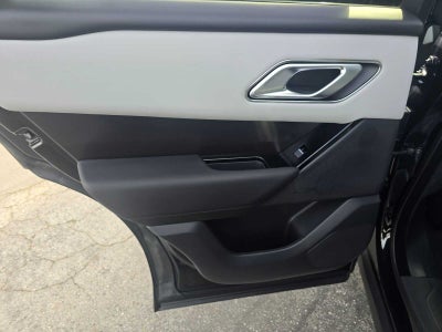 2026 Land Rover Range Rover Velar Dynamic SE