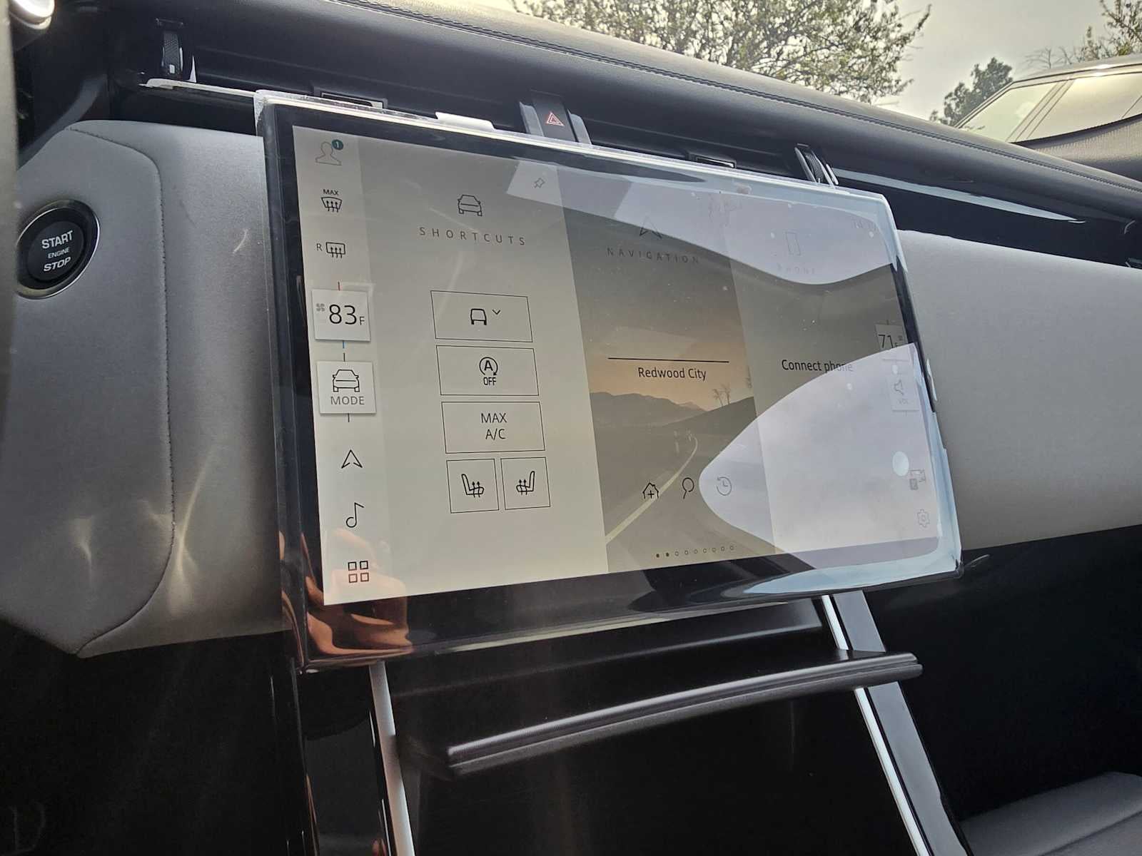 2026 Land Rover Range Rover Velar Dynamic SE