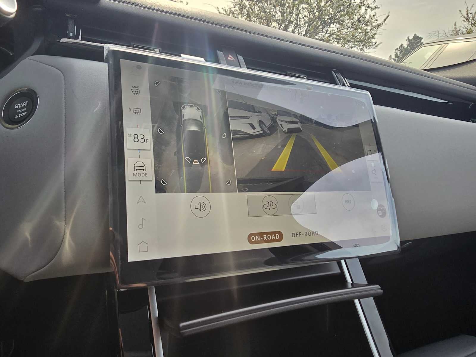 2026 Land Rover Range Rover Velar Dynamic SE