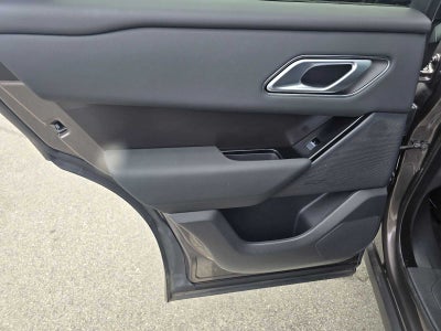 2026 Land Rover Range Rover Velar Dynamic SE