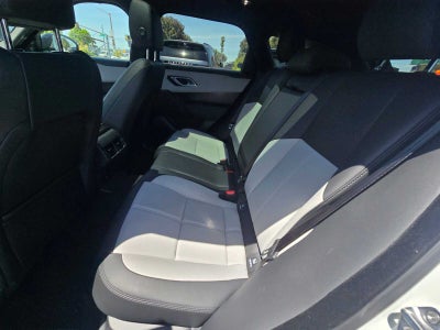 2026 Land Rover Range Rover Velar Dynamic SE