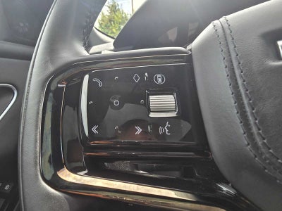 2025 Land Rover Range Rover Velar Dynamic SE