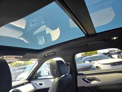 2026 Land Rover Range Rover Velar Dynamic SE