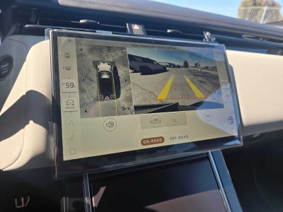 2026 Land Rover Range Rover Velar Dynamic SE