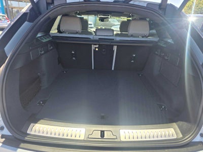 2026 Land Rover Range Rover Velar Dynamic SE