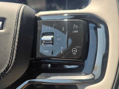 2026 Land Rover Range Rover Velar Dynamic SE