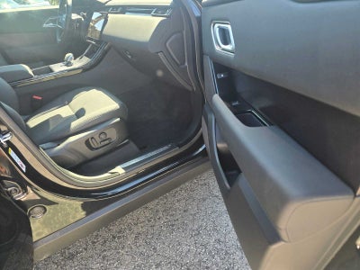 2026 Land Rover Range Rover Velar Dynamic SE