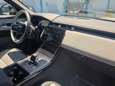 2026 Land Rover Range Rover Velar Dynamic SE