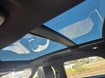 2026 Land Rover Range Rover Velar Dynamic SE