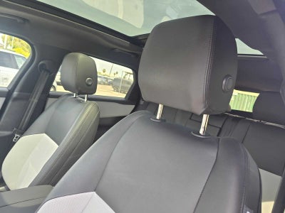 2026 Land Rover Range Rover Velar Dynamic SE