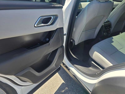 2026 Land Rover Range Rover Velar Dynamic SE