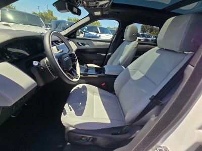 2026 Land Rover Range Rover Velar Dynamic SE