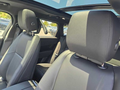 2026 Land Rover Range Rover Velar Dynamic SE