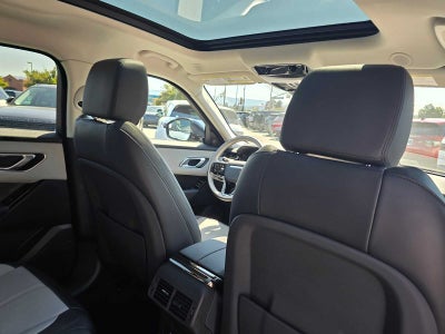 2025 Land Rover Range Rover Velar Dynamic SE