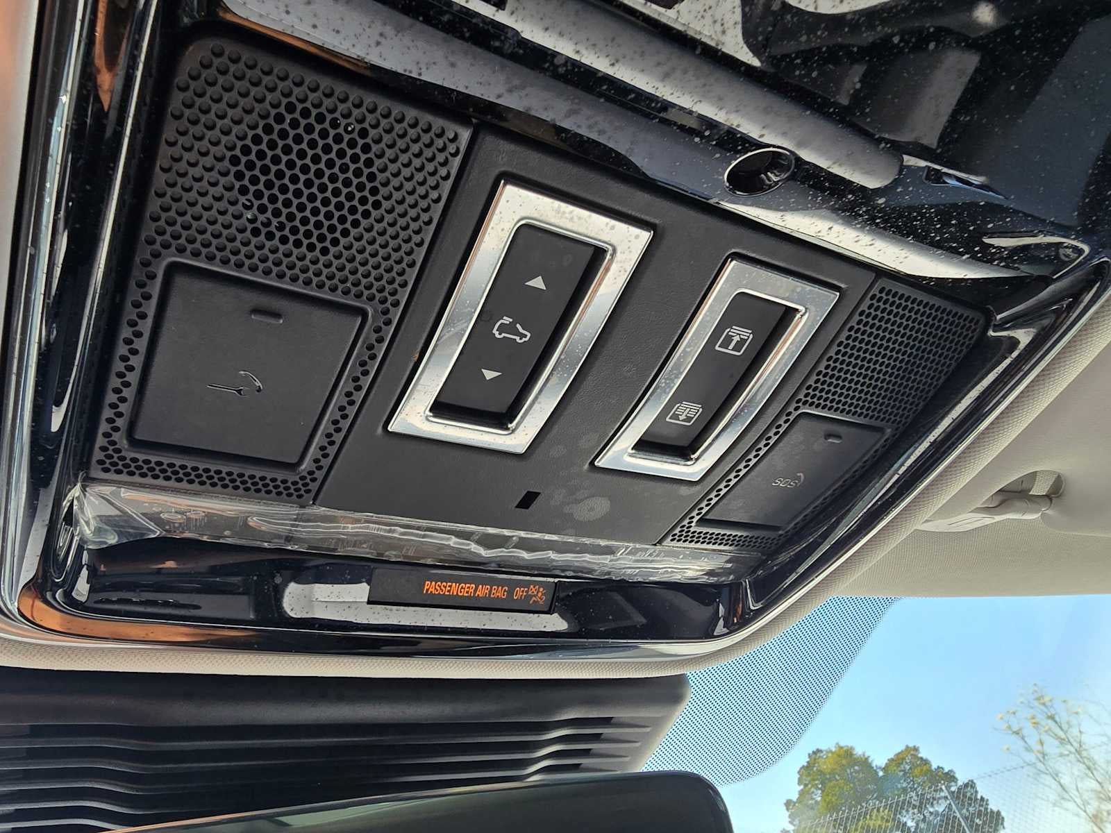 2025 Land Rover Range Rover Velar Dynamic SE