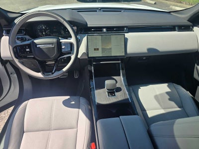 2026 Land Rover Range Rover Velar Dynamic SE