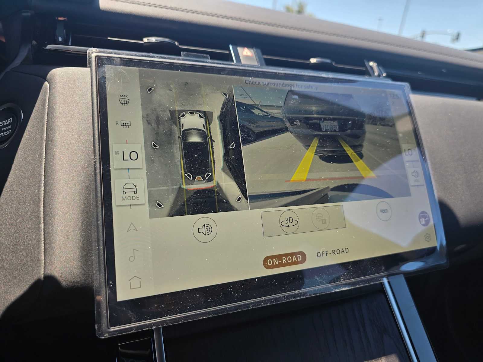 2026 Land Rover Range Rover Velar Dynamic SE