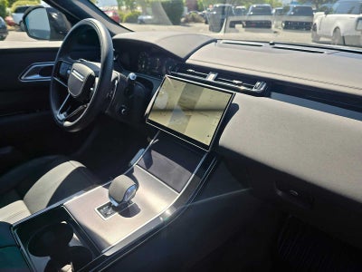 2026 Land Rover Range Rover Velar Dynamic SE