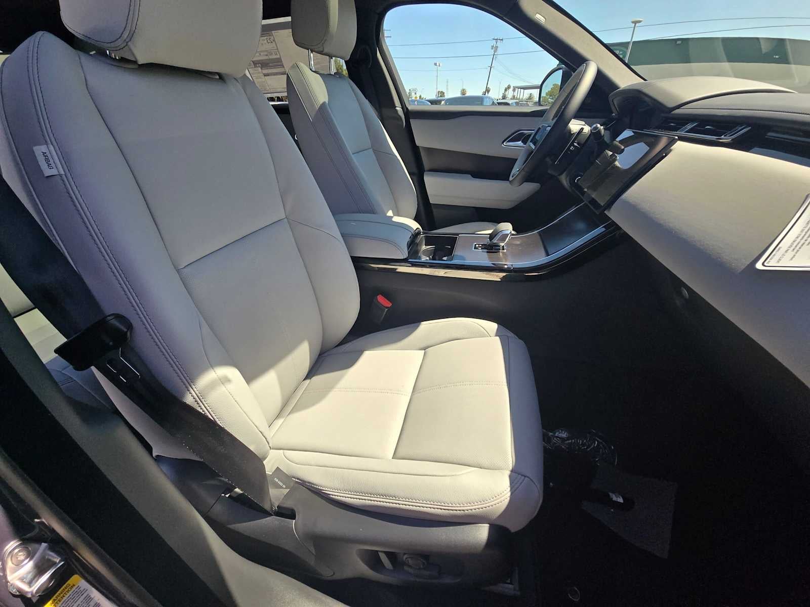 2026 Land Rover Range Rover Velar Belgravia Edition