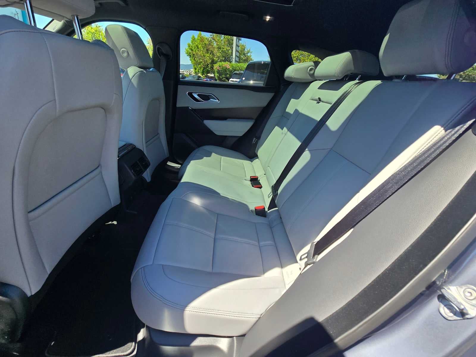 2026 Land Rover Range Rover Velar Belgravia Edition