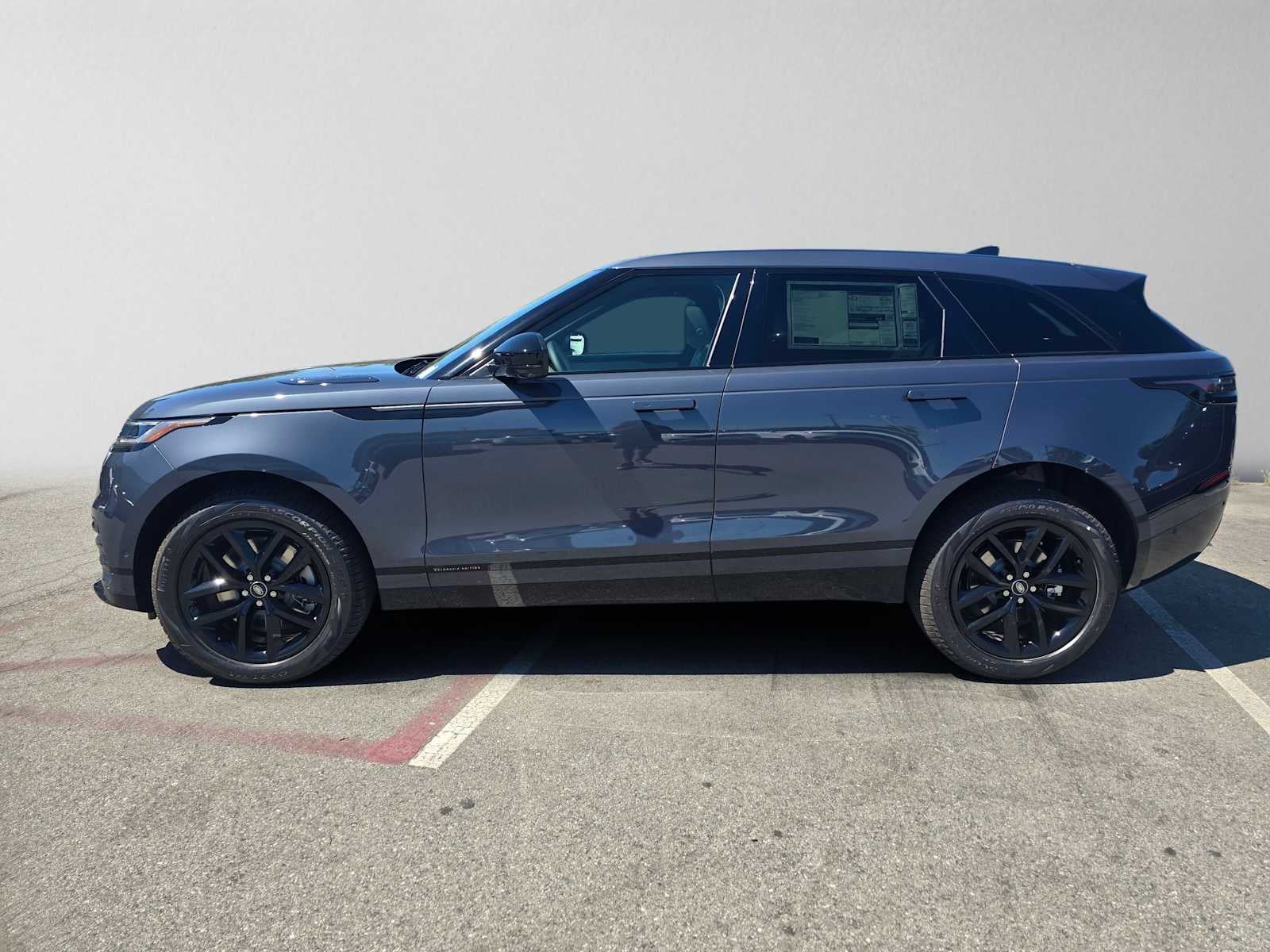 2026 Land Rover Range Rover Velar Belgravia Edition