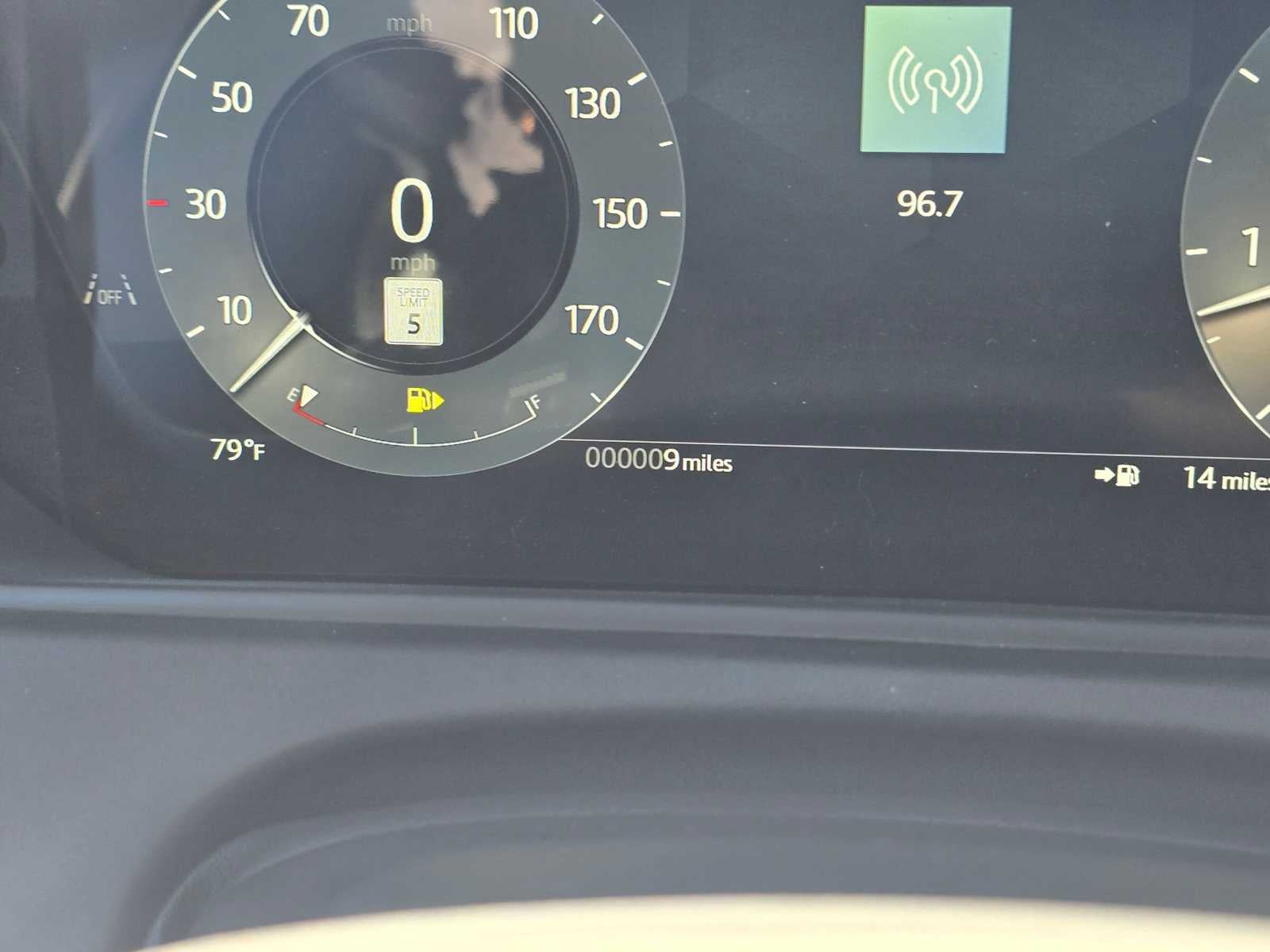 2026 Land Rover Range Rover Velar Belgravia Edition