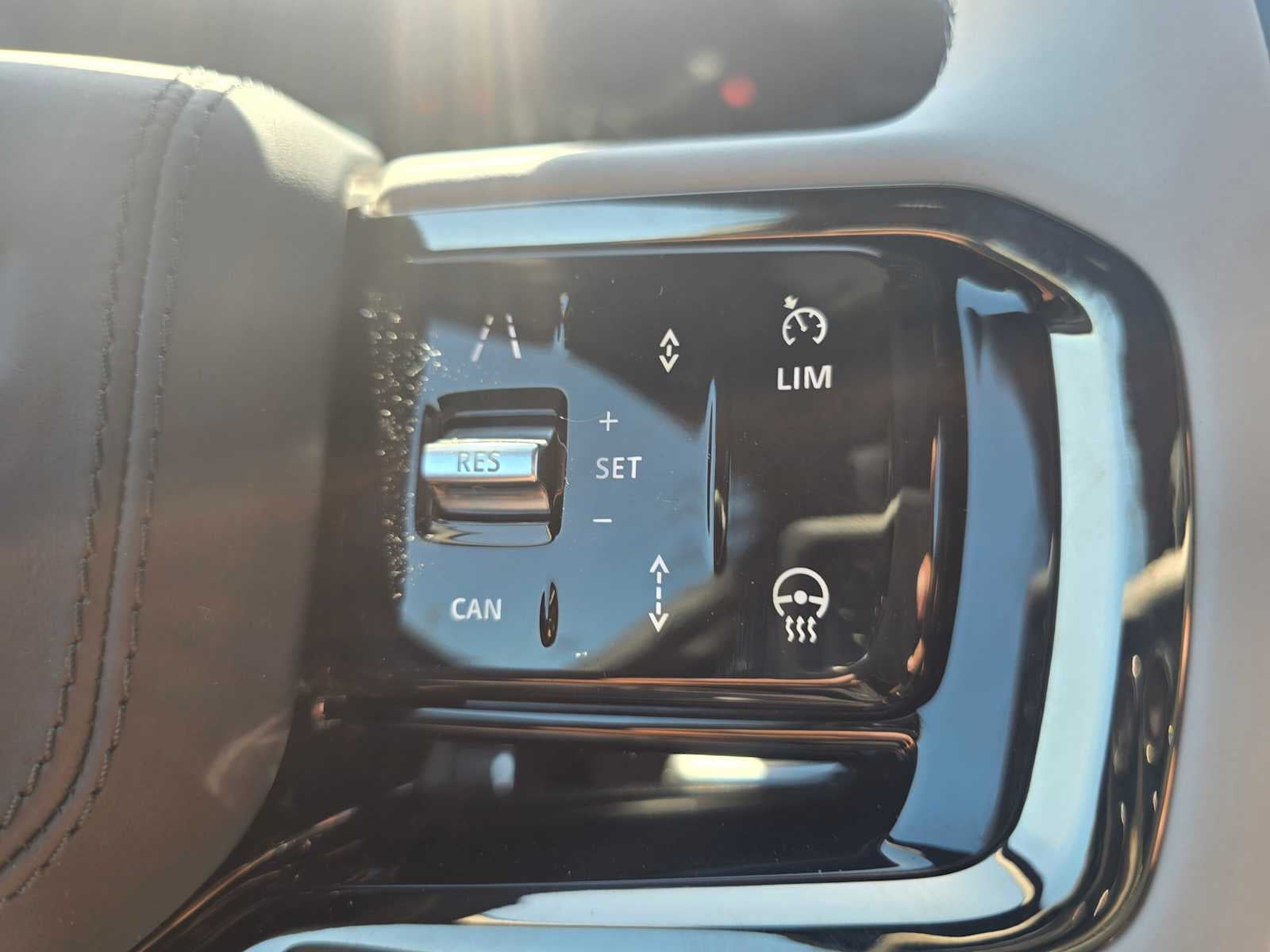 2026 Land Rover Range Rover Velar Belgravia Edition