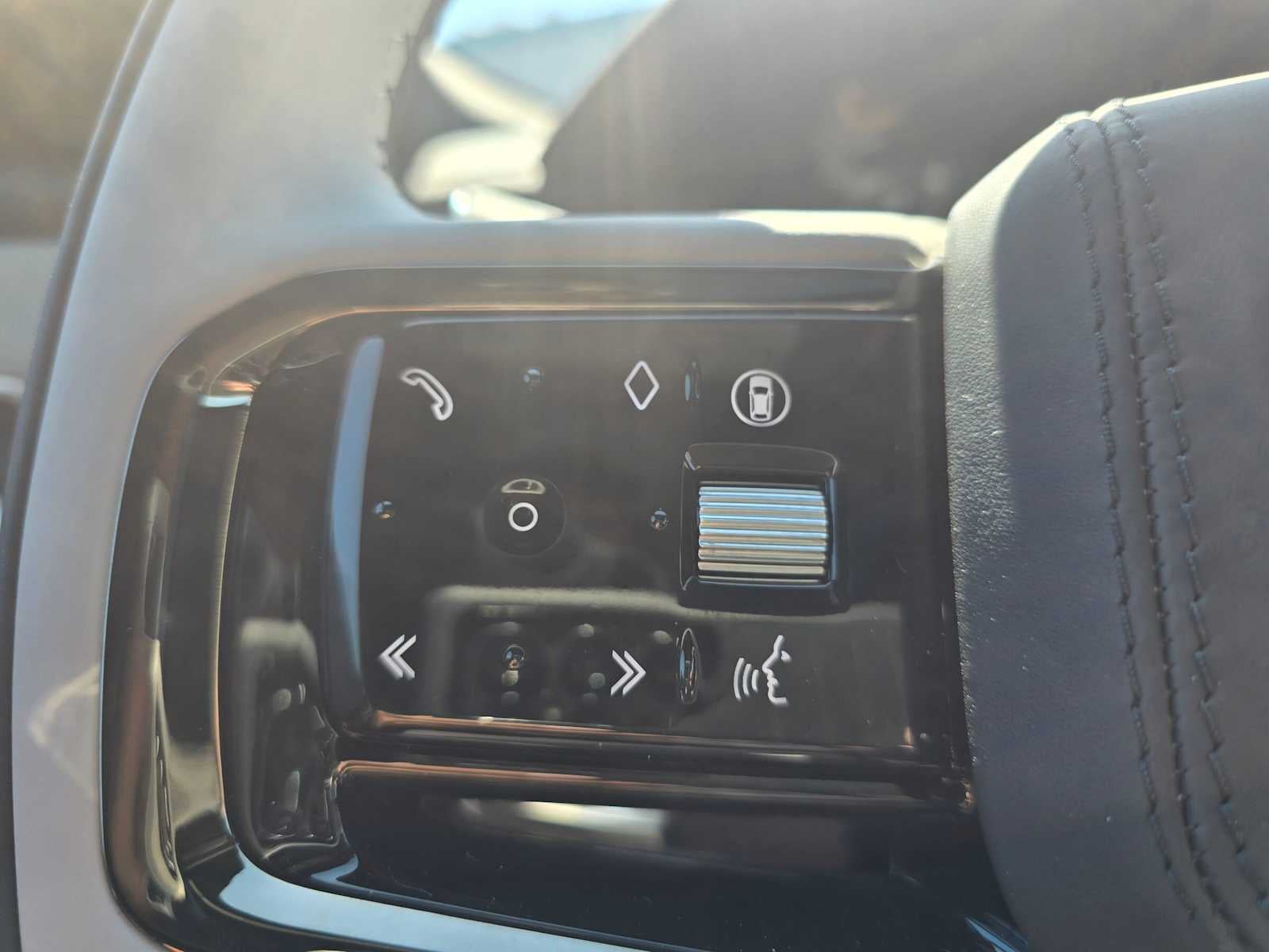 2026 Land Rover Range Rover Velar Belgravia Edition