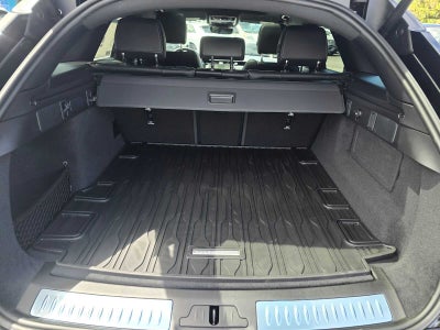 2026 Land Rover Range Rover Velar Belgravia Edition