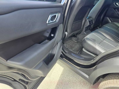 2026 Land Rover Range Rover Velar Belgravia Edition