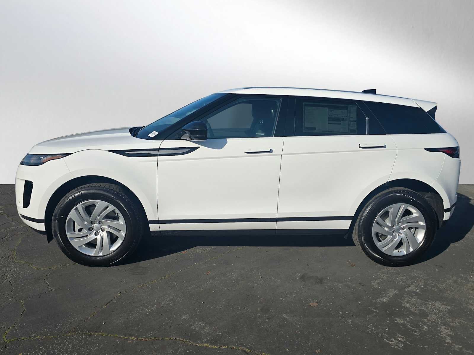 2026 Land Rover Range Rover Evoque Core S