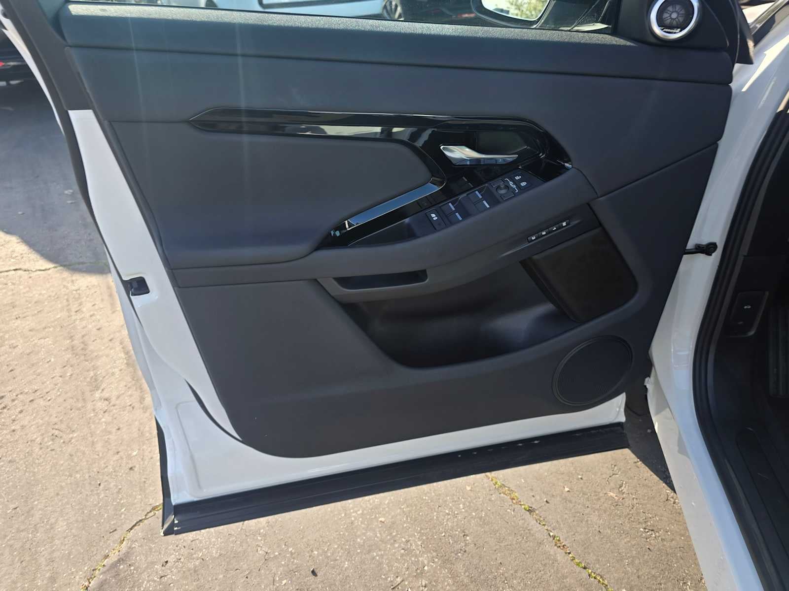 2026 Land Rover Range Rover Evoque Core S