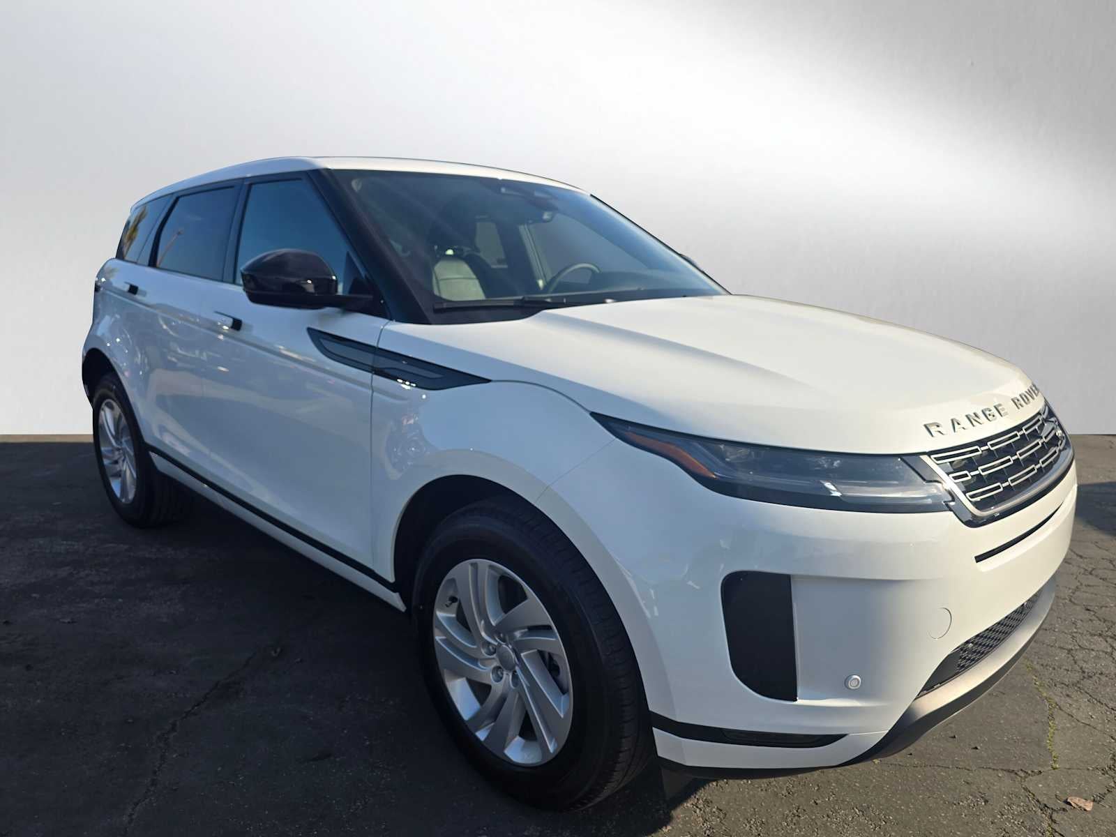 2026 Land Rover Range Rover Evoque Core S
