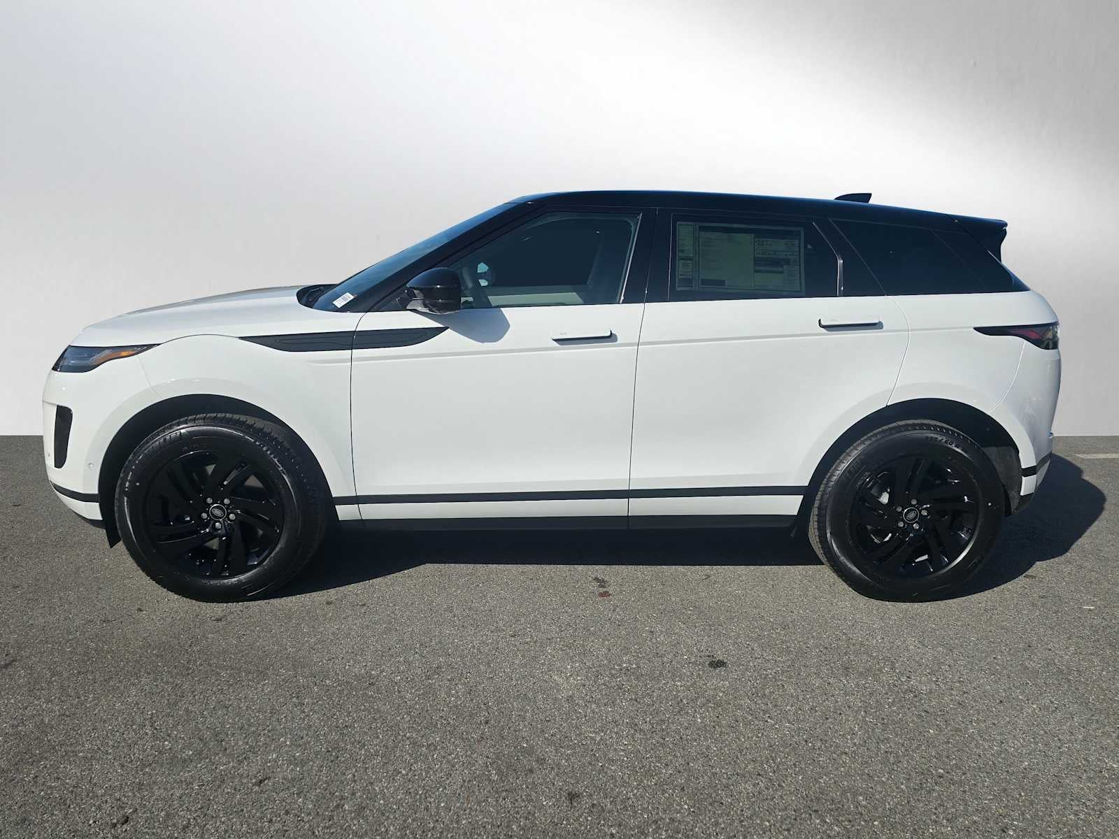 2026 Land Rover Range Rover Evoque Core S