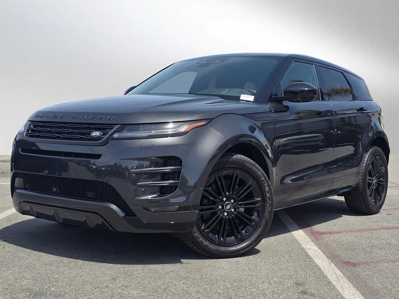 2026 Land Rover Range Rover Evoque Dynamic SE