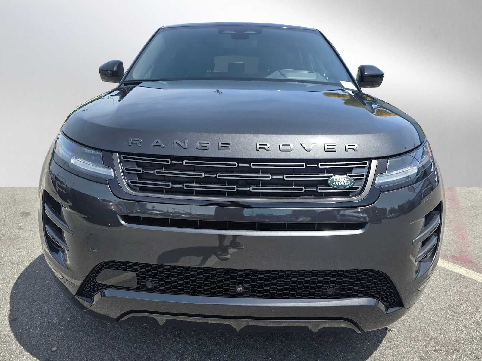 2026 Land Rover Range Rover Evoque Dynamic SE