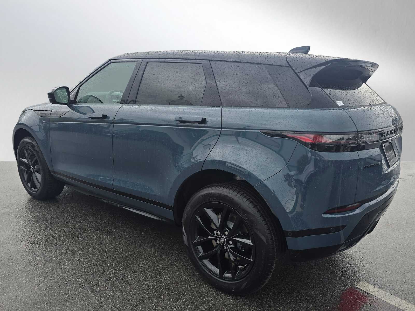 2026 Land Rover Range Rover Evoque Dynamic SE