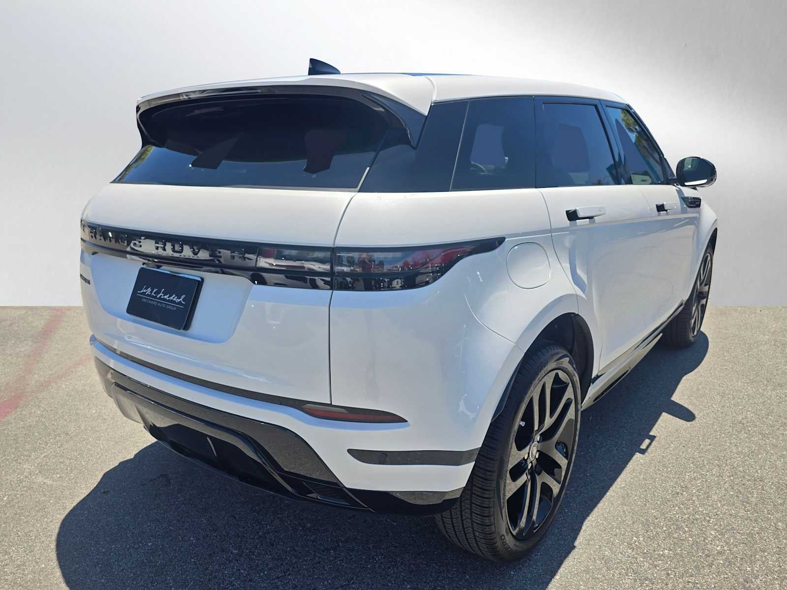2026 Land Rover Range Rover Evoque Dynamic SE
